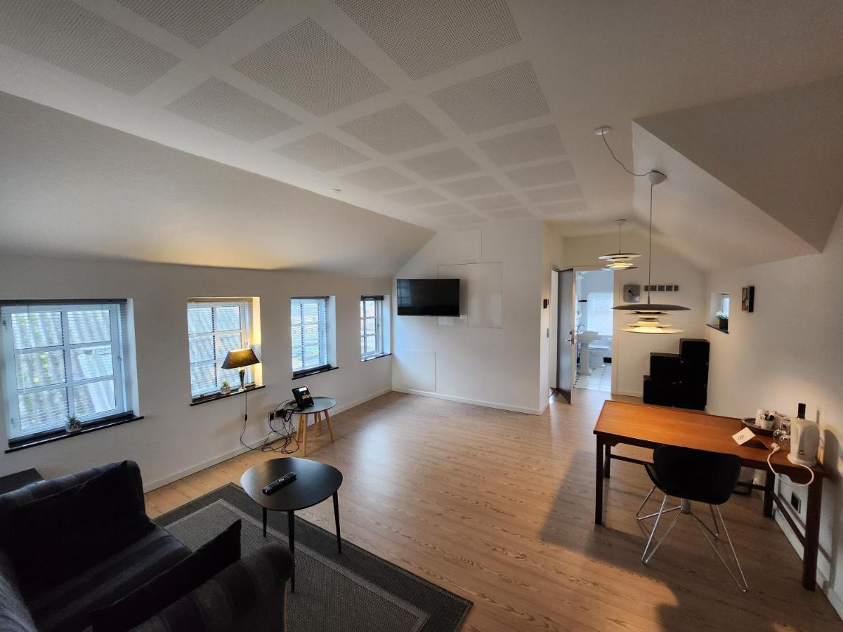 Det Gamle Radhus Hotel Gråsten Buitenkant foto