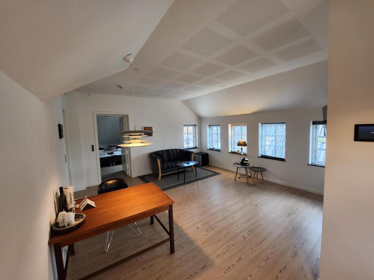 Det Gamle Radhus Hotel Gråsten Buitenkant foto
