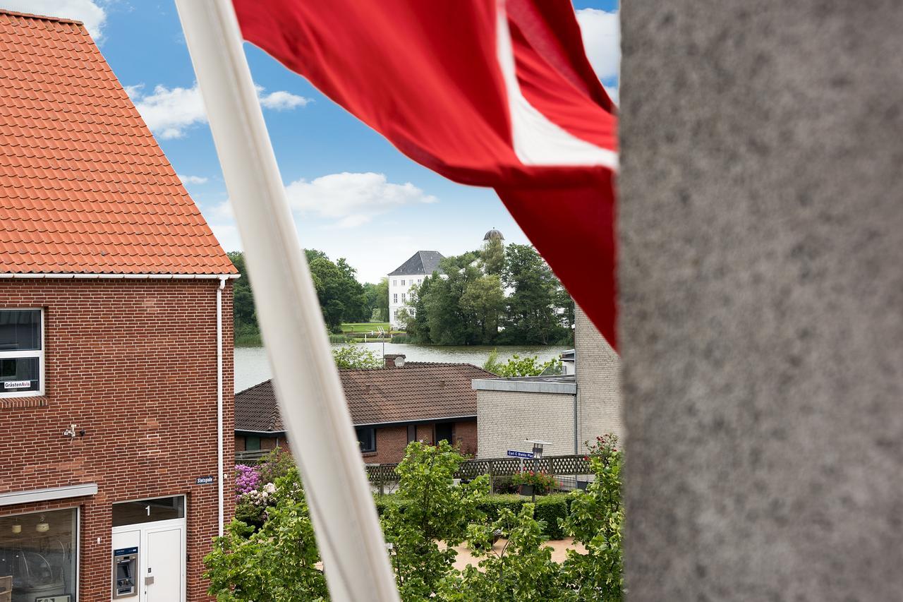 Det Gamle Radhus Hotel Gråsten Buitenkant foto